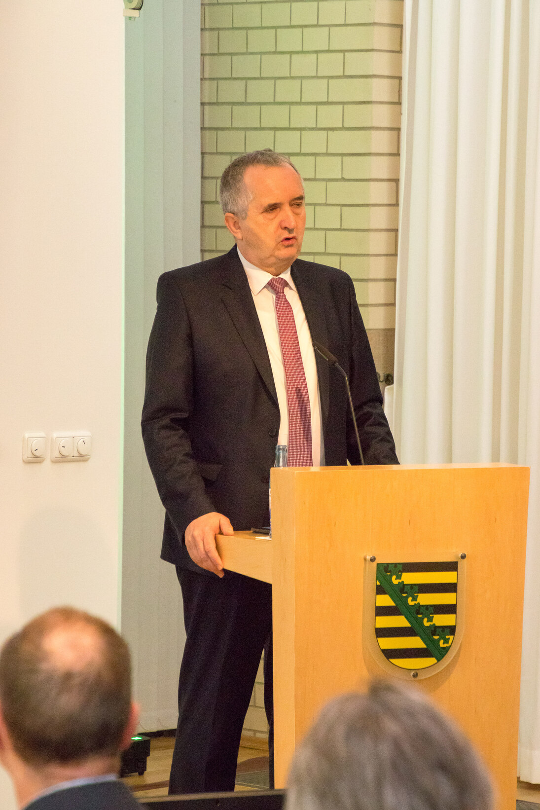 Staatsminister Thomas Schmidt eröffnet die Festveranstaltung zum Boden des Jahres 2019.